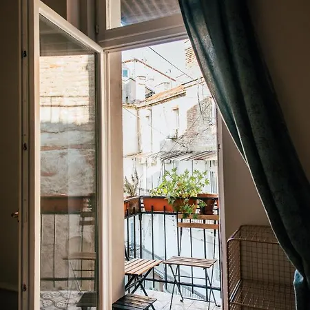 شقة Dragonfly بلغراد